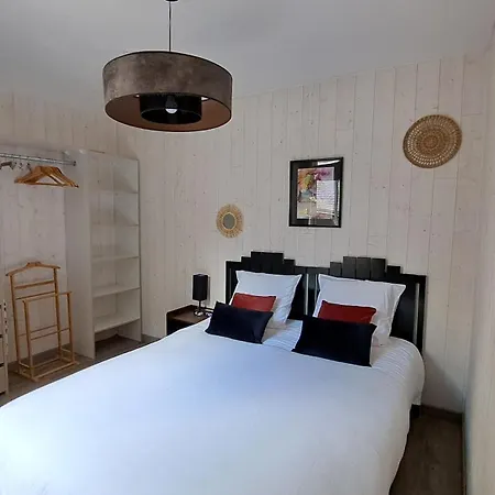 דירה In Downtown Châteaubriant